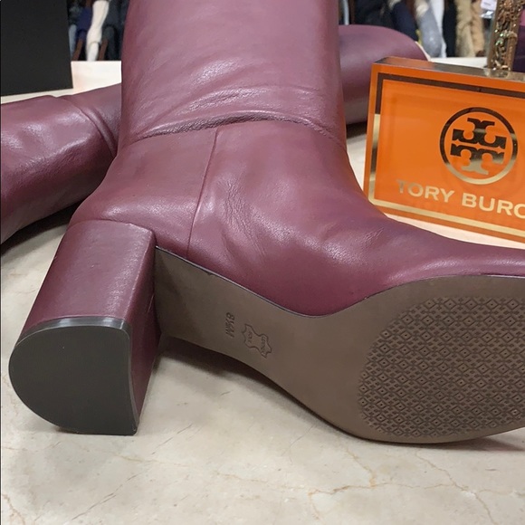 TORY BURCH BROOKE TALL BOOTS/SLOUCHY COLOR CLARET WITH WRAPPED HEEL SZ US 8 1/2 - Picture 14 of 15
